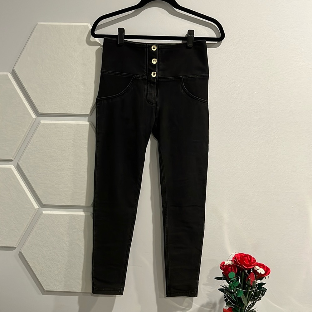 Freddy WR.UP Denim 3 Button High Wasted Petite Length Womens Size S